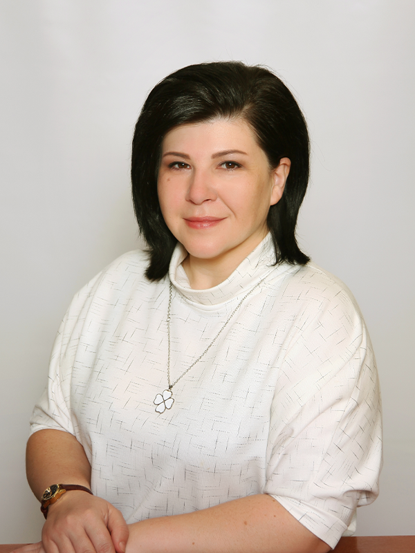 Смольникова Юлия Викторовна.